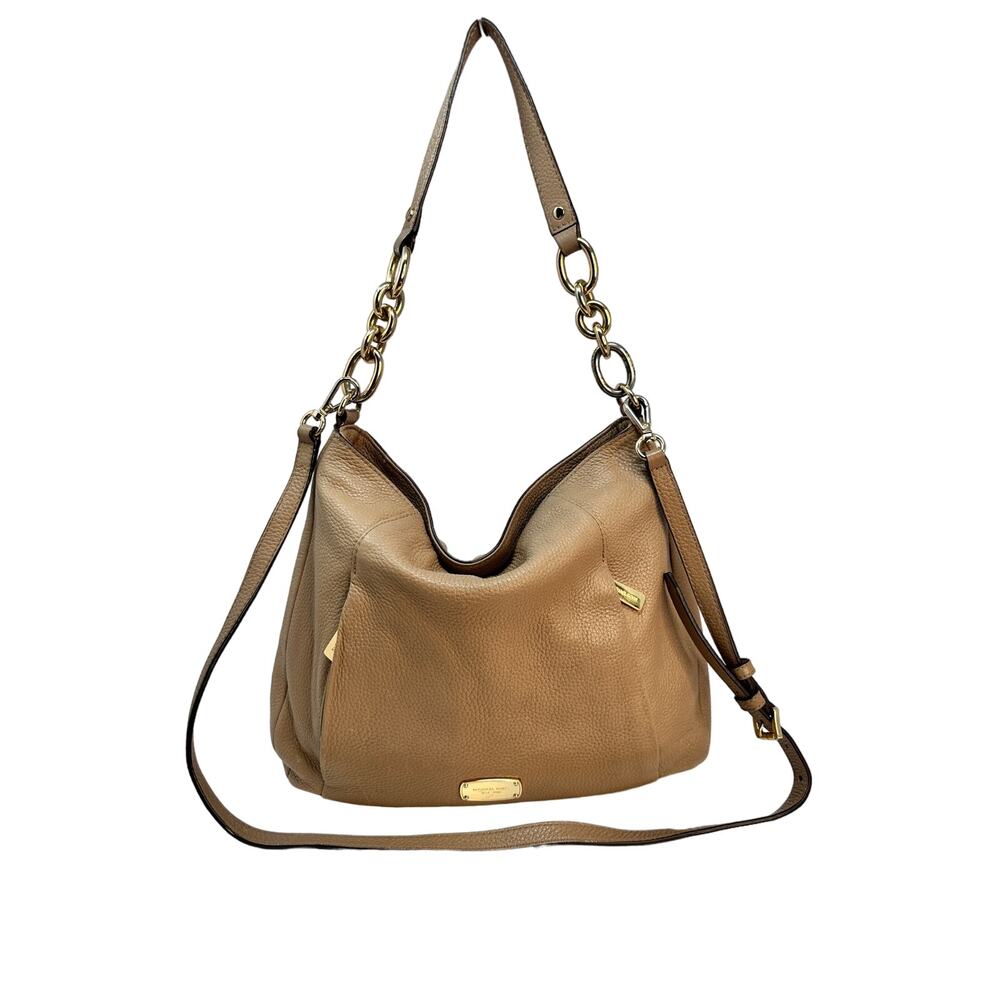 Michael Kors tan pebbled leather crossbody/shoulder hobo bag purse
